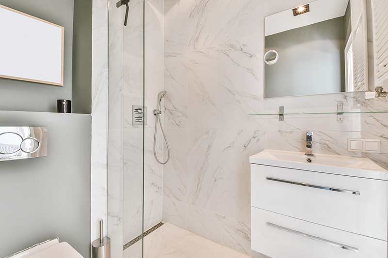 Shower panel