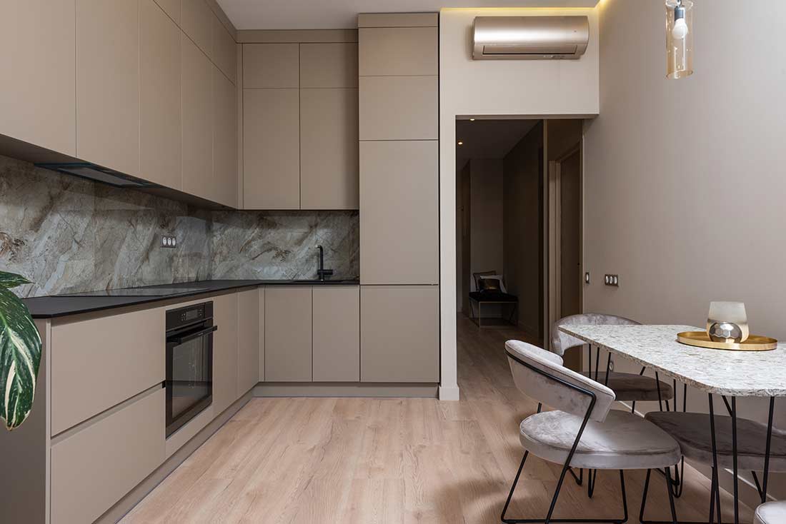 The great “BB” – Blue Backsplash!
