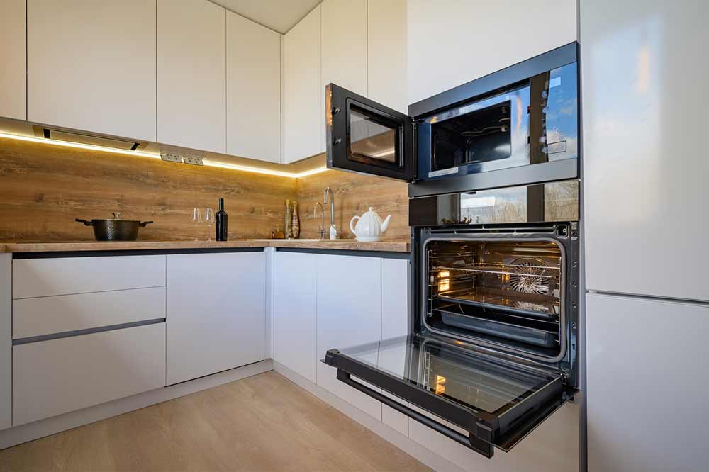Brown Backsplash: The Unique Choice