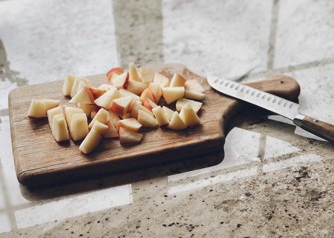 Brown countertop: the timeless choice