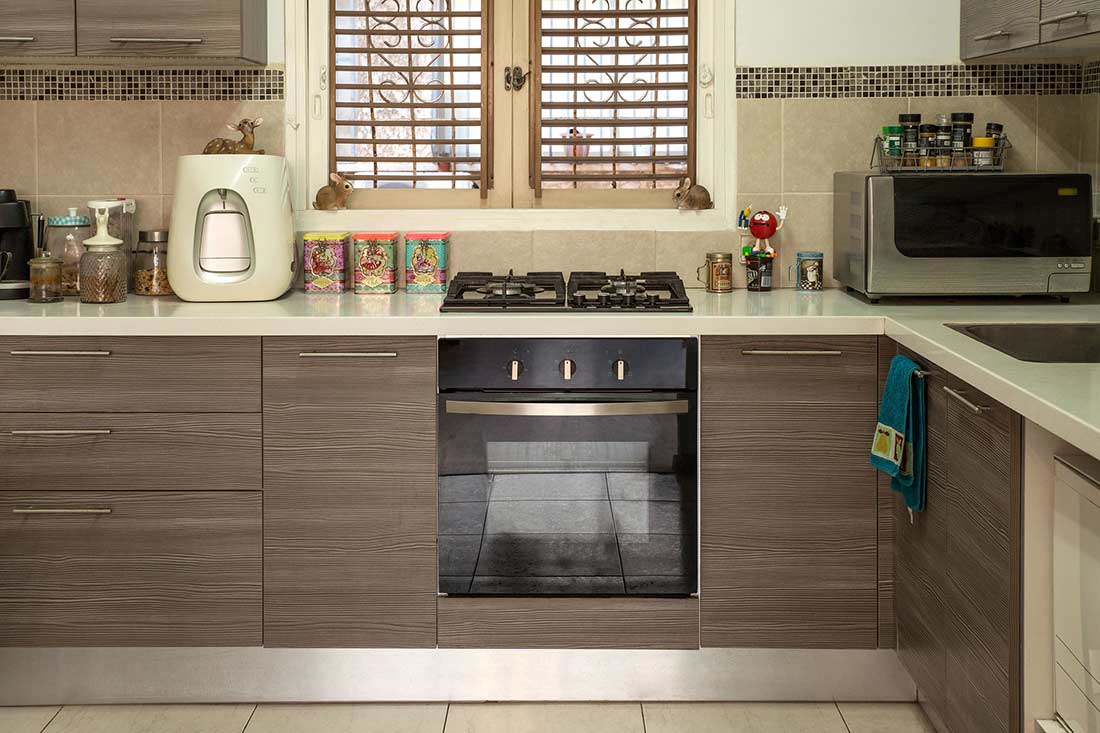 Porcelain countertop
